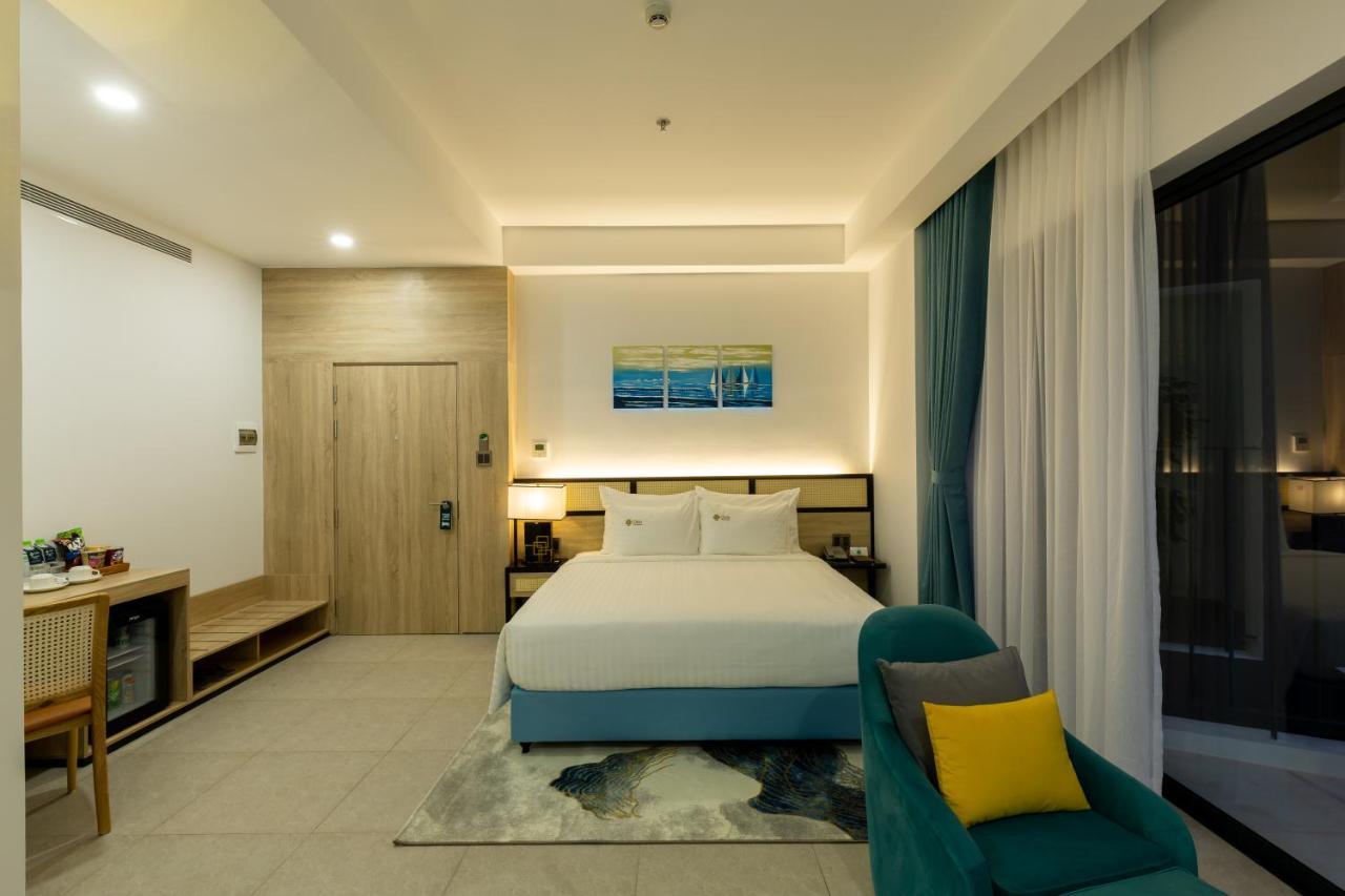 Odin Hotel Куинён Экстерьер фото