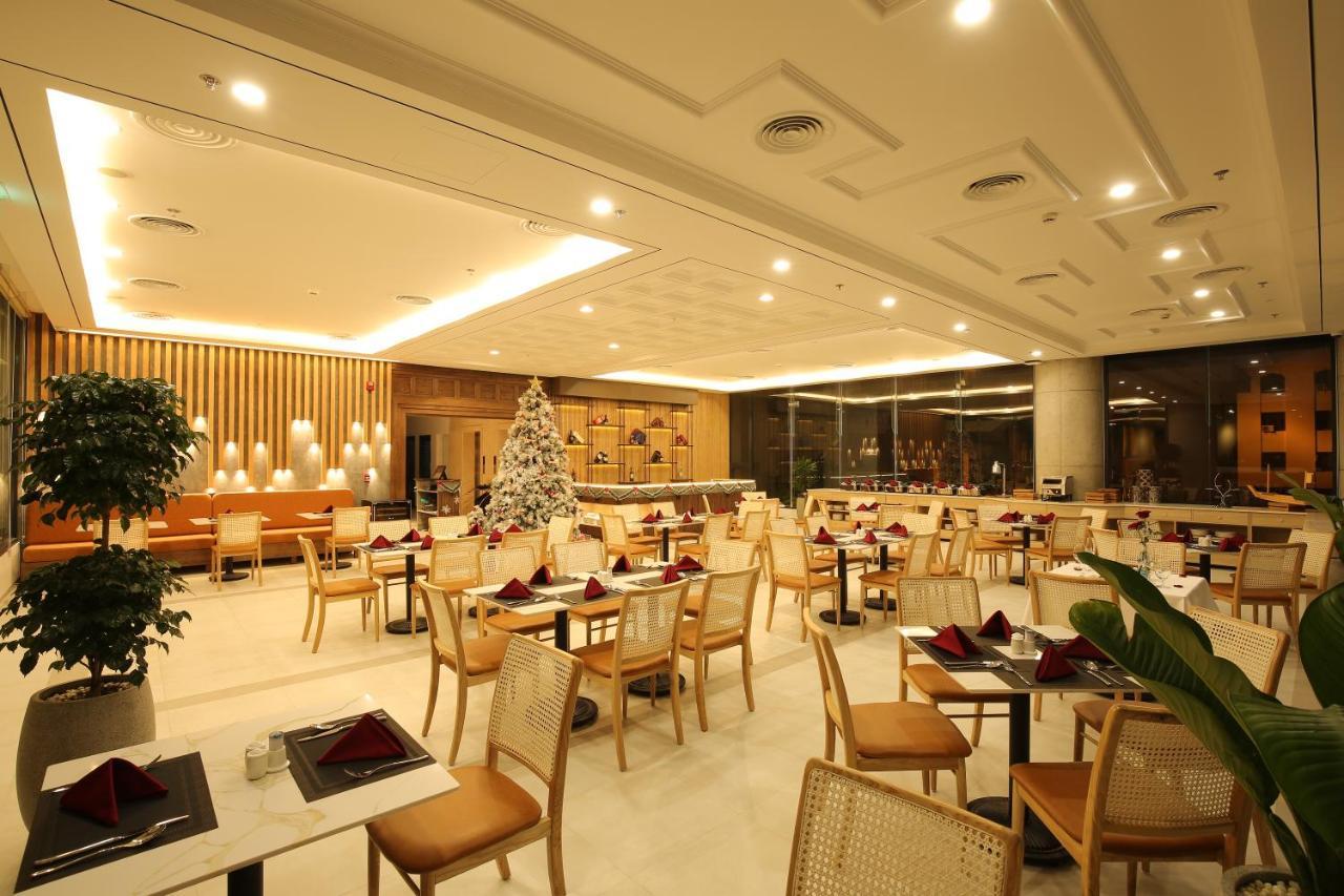 Odin Hotel Куинён Экстерьер фото